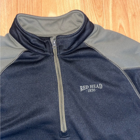 Red head camo quarter zip - Picture 2 of 4